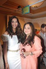 sonam Kapoor at IMC Womens Entrepreneurs event in Taj Resident, Mumbai on 11th Oct 2011 (8).JPG